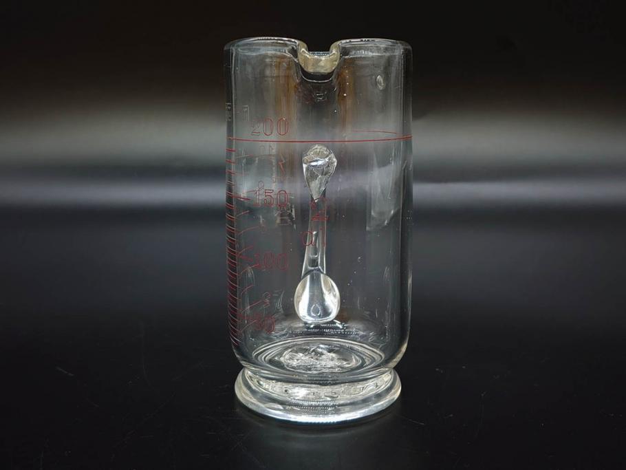 戦前　当時物　吹きガラス　落ち着いた佇まいの計量カップ2点セット(ジョッキ、花器、花瓶、花入、花生、フラワーベース、硝子、目盛付き)(R-082969)