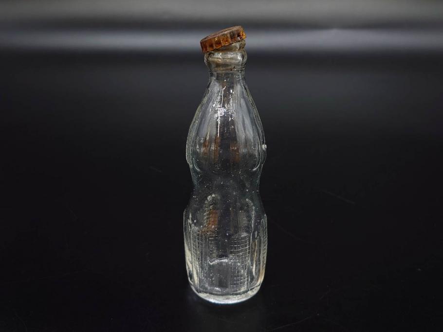大正～昭和初期　ニッキ水瓶　時代を重ねた味わいあるガラス瓶7点セット(ラムネ瓶、硝子、ビン、花器、花生、花入、フラワーベース、一輪挿し)(R-082972)