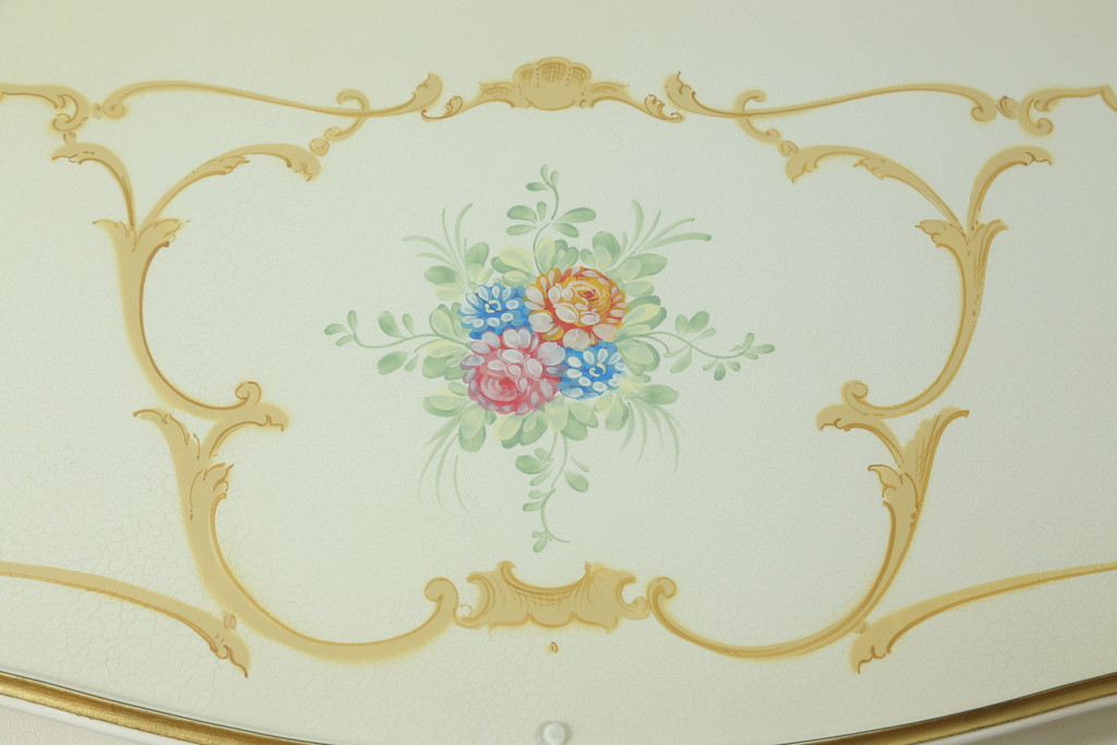 中古　美品　イタリア高級家具　SILIK(シリック)　ロココ調　Art.726　丸みを帯びたデザインが可愛らしい3段チェスト(コモード、サイドチェスト、ドロワー、引き出し)(定価約90万円)(R-065469)