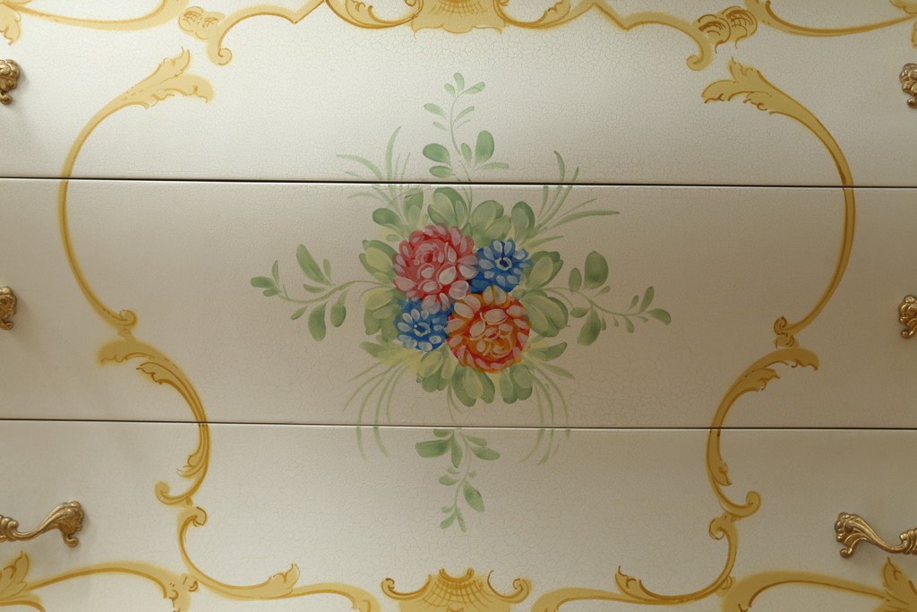 中古　美品　イタリア高級家具　SILIK(シリック)　ロココ調　Art.726　丸みを帯びたデザインが可愛らしい3段チェスト(コモード、サイドチェスト、ドロワー、引き出し)(定価約90万円)(R-065469)