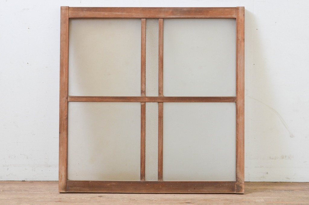 アンティーク建具　経年を感じさせる古い木味が魅力のFIX窓1枚(ガラス窓、嵌め殺し、フィックス)(R-069611)