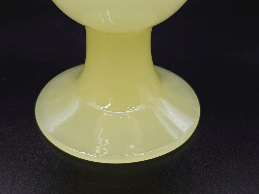 ウランガラス　プレスガラス　棗型(なつめ形)　黄練り　シンプルでレトロな佇まいの氷コップ2客セット(大・小、グラス、硝子、和ガラス)(R-082980)