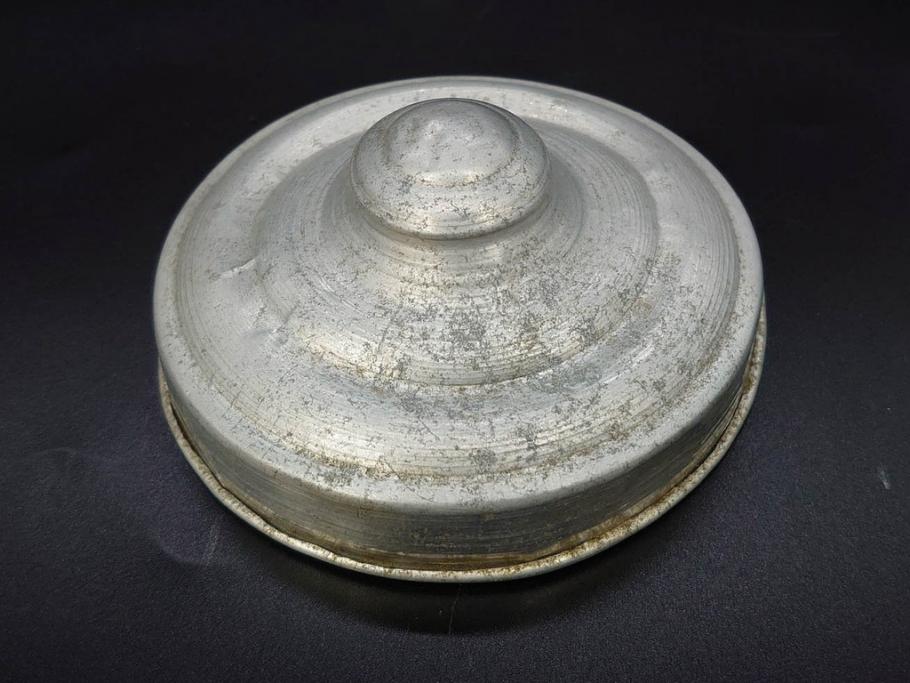 戦前　当時物　大胆にあしらわれた唐草模様が目を引くキャンディーポット(菓子瓶、あめや瓶、飴屋、砂糖壺、ガラス瓶、ガラスビン、蓋(フタ)付き、菓子瓶、ボンボン入れ、小物入れ、硝子)(R-082985)