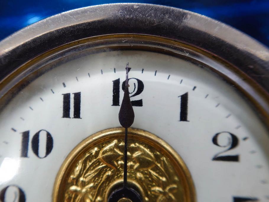 ジャンク品　戦前　東洋時計株式会社(TOYO CLOCK FACTORY)　ゼンマイ式　細やかな意匠が施されたエレガントな雰囲気溢れる置時計(置き時計、日本製、ガラス、硝子)(R-083033)