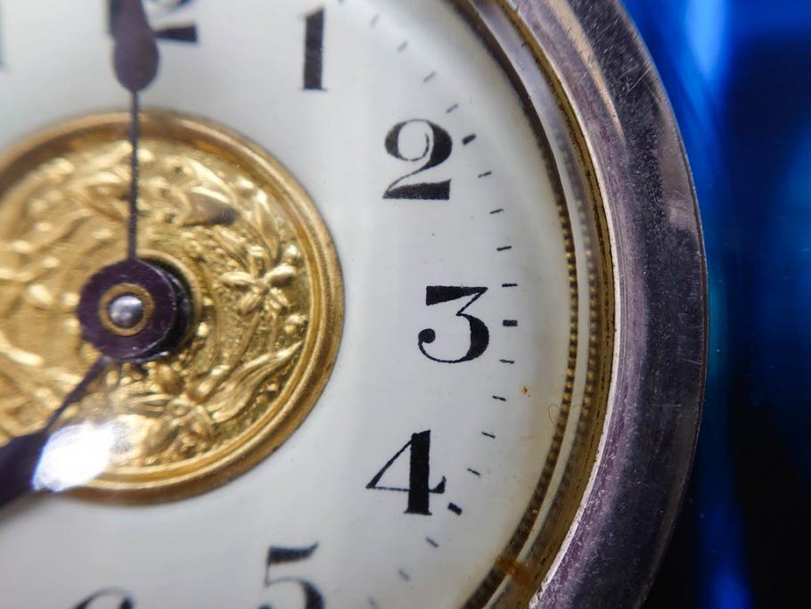 ジャンク品　戦前　東洋時計株式会社(TOYO CLOCK FACTORY)　ゼンマイ式　細やかな意匠が施されたエレガントな雰囲気溢れる置時計(置き時計、日本製、ガラス、硝子)(R-083033)