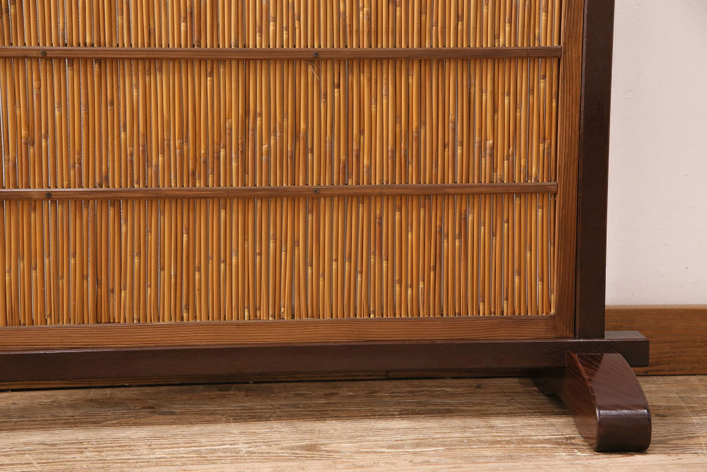 中古　民芸家具　高級品!見た目にも涼やかな桑材製の衝立(葦戸、よし戸、パーテーション)(R-047232)