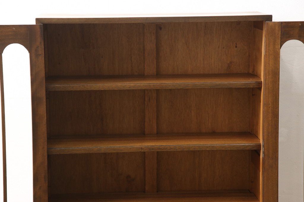 和製アンティーク　シックな色合いと品のある佇まいが魅力的な本箱(ブックケース、本棚、戸棚、収納棚)(R-055966)