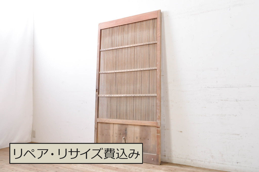 アンティーク建具　和の風情が感じられる杉材の素朴な蔵戸1枚(引き戸、玄関戸)(R-069234)