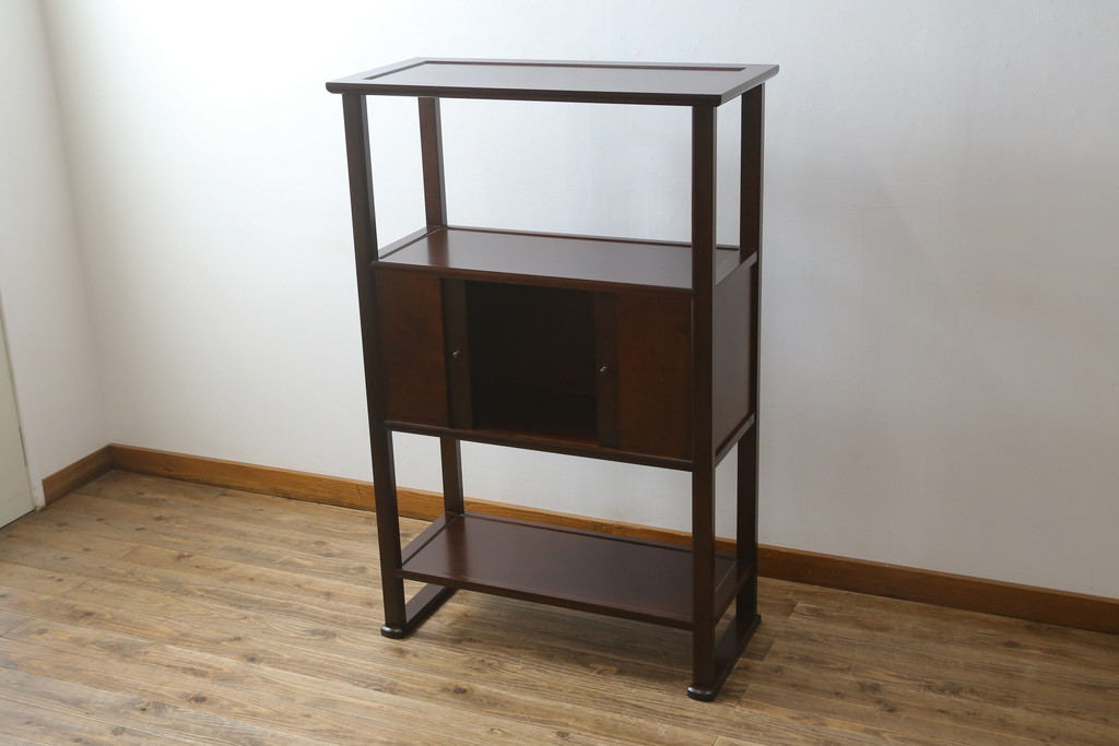中古　松本民芸家具　#506型　シックな色合いと上品な佇まいが魅力の朝鮮棚(飾り棚、収納棚、戸棚、茶棚)(定価約23万円)(R-073707)