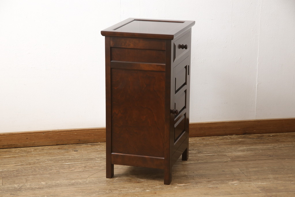 中古　美品　松本民芸家具　シックな佇まいのC型電話台(サイドチェスト、引き出し、収納棚)(定価約12万円)(R-058166)