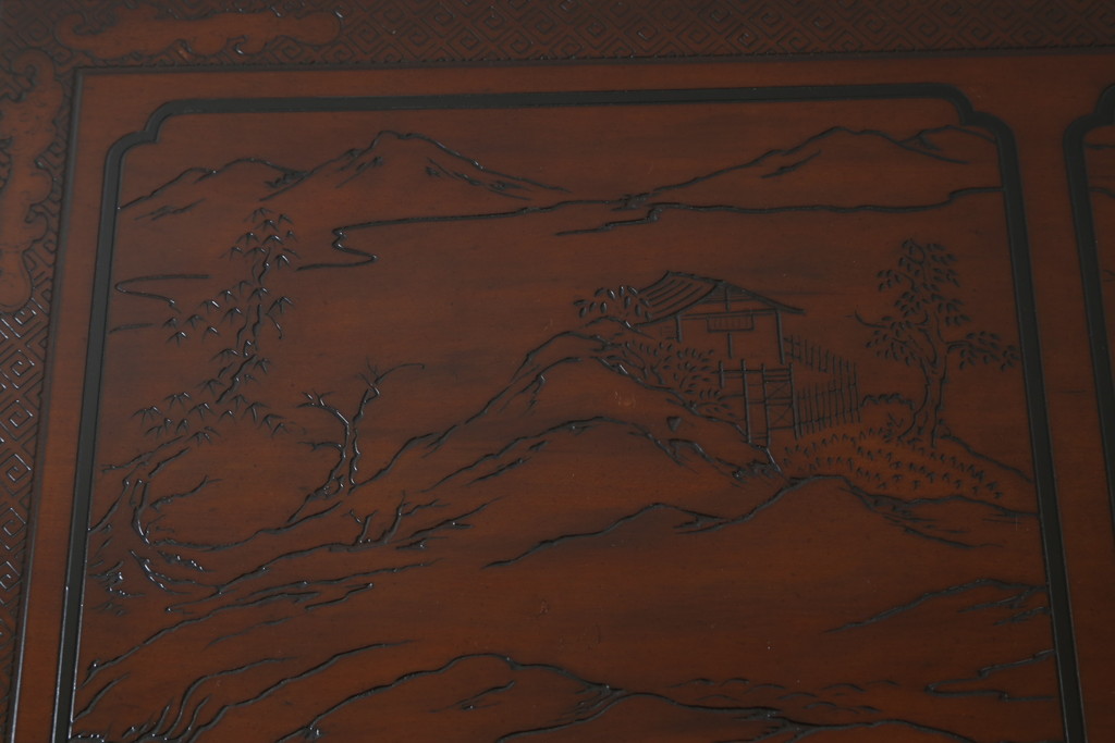 中古　希少モデル　DREXEL HERITAGE(ドレクセルヘリテイジ)　彫刻入り　異国情緒あふれるシノワズリ様式のコンソールテーブル(薄型デスク、机、ワークデスク、サイドテーブル、在宅用、在宅ワーク用)(R-080159)