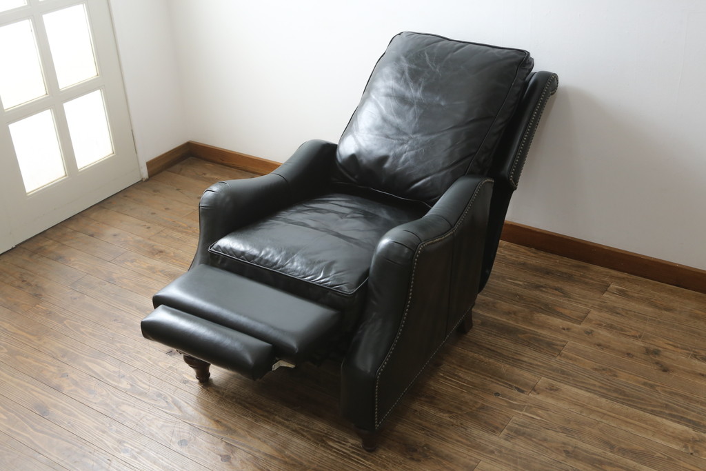 中古　DREXEL HERITAGE(ドレクセルヘリテイジ)　Upholstery(アップホルスタリー)コレクション　本革(レザー)　高級感溢れる佇まいが魅力のリクライニング付き1人掛けソファ(一人掛けソファ、1P、パーソナルチェア、ラウンジチェア、リクライニングソファ、アームソファ、フットレスト)(R-067021)