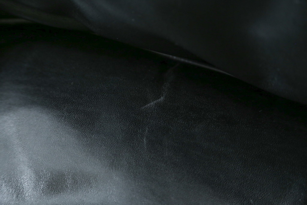 中古　DREXEL HERITAGE(ドレクセルヘリテイジ)　Upholstery(アップホルスタリー)コレクション　本革(レザー)　高級感溢れる佇まいが魅力のリクライニング付き1人掛けソファ(一人掛けソファ、1P、パーソナルチェア、ラウンジチェア、リクライニングソファ、アームソファ、フットレスト)(R-067021)