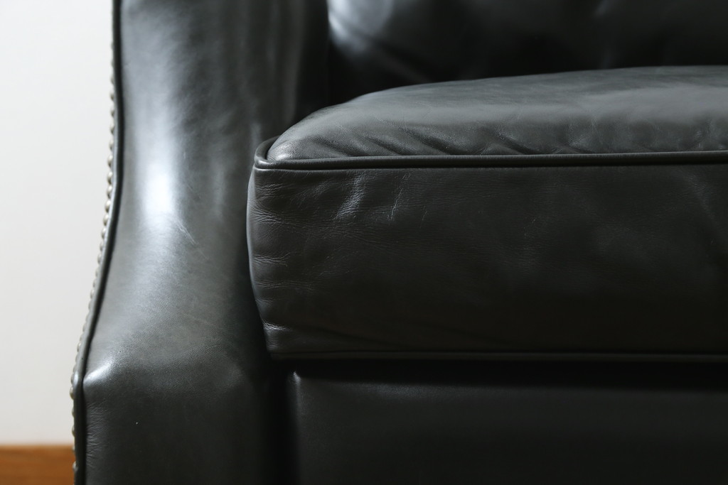 中古　DREXEL HERITAGE(ドレクセルヘリテイジ)　Upholstery(アップホルスタリー)コレクション　本革(レザー)　高級感溢れる佇まいが魅力のリクライニング付き1人掛けソファ(一人掛けソファ、1P、パーソナルチェア、ラウンジチェア、リクライニングソファ、アームソファ、フットレスト)(R-067021)