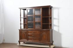 中古　美品　国会議事堂納品の高級家具メーカー　徳田家具　細部まで丁寧につくりこまれた重厚感あるキャビネット(収納棚、飾り棚、ガラスケース、ショーケース、戸棚、カップボード、店舗什器)(R-082663)