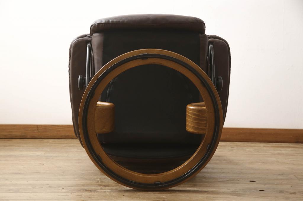 中古　美品　EKORNES(エコーネス)　本革　オットマン付き　ストレスレス レノ クラシック(M)(アームチェア、リクライニングチェア、椅子、一人掛けソファ、1Pソファ)(定価約37万9千円)(R-076090)