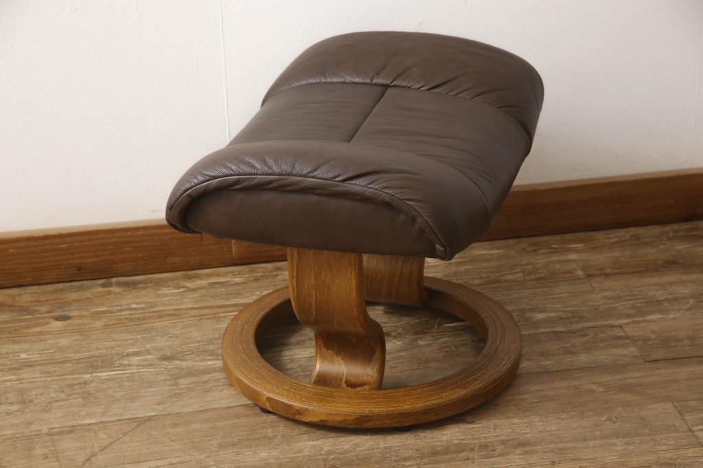 中古　美品　EKORNES(エコーネス)　本革　オットマン付き　ストレスレス レノ クラシック(M)(アームチェア、リクライニングチェア、椅子、一人掛けソファ、1Pソファ)(定価約37万9千円)(R-076090)