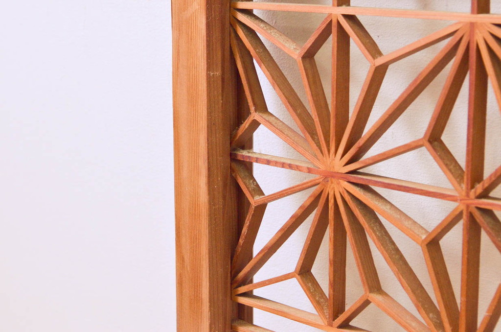 アンティーク建具　松・鷲　彫刻と組子細工の組み合わせが美しい欄間2枚セット(明り取り、明かり取り)(R-074282)