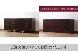 中古　北海道民芸家具　脚(台輪)付きリメイク　落ち着きのある色合いとクラシカルな佇まいが魅力のサイドキャビネット(収納棚、飾り棚、戸棚、本箱、ブックケース)(R-053242)