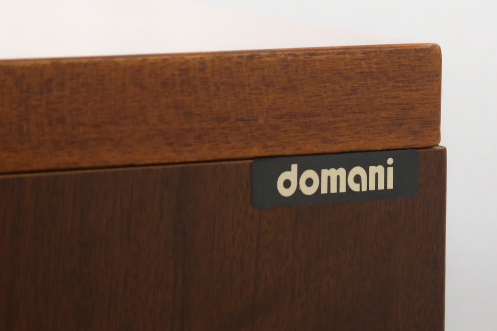 中古　カリモク家具(karimoku)　domani(ドマーニ)　Forza(フォルザ)シリーズ　堂々とした佇まいが魅力的なシアターボード(テレビ台、テレビボード、リビングボード、ローボード、収納棚、戸棚)(定価約73万円)(R-074937)