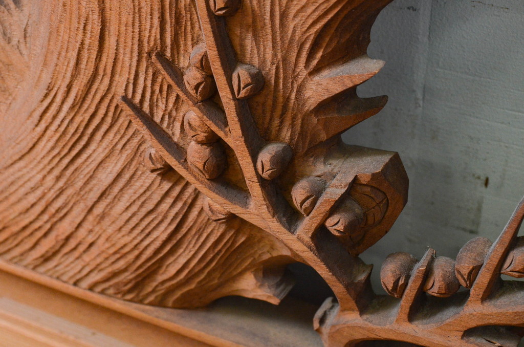 ビンテージ建具　井波彫刻　栄之介作　躍動感のある松竹梅が美しい彫刻欄間2枚セット(ヴィンテージ、明り取り、明かり取り、在銘)(R-069312)