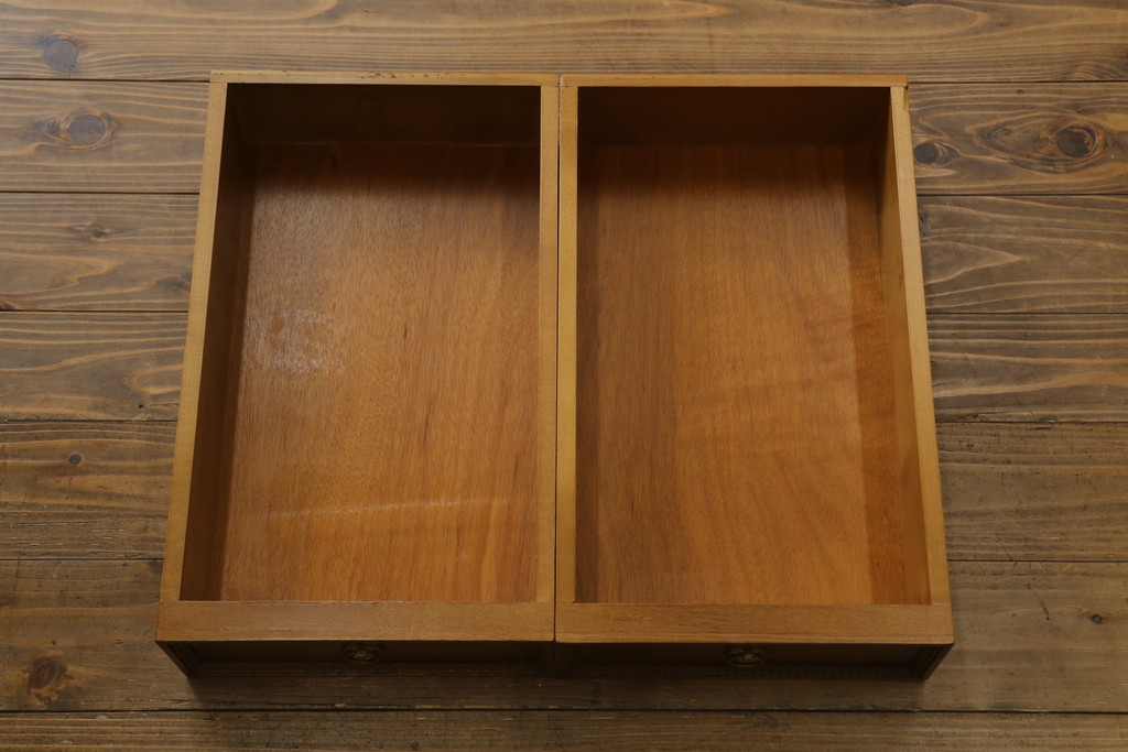 中古　イギリス高級輸入家具　洗練された佇まいが美しいレザートップデスク(机、平机、ワークデスク、在宅用、在宅ワーク)(定価約60万円)(R-062846)