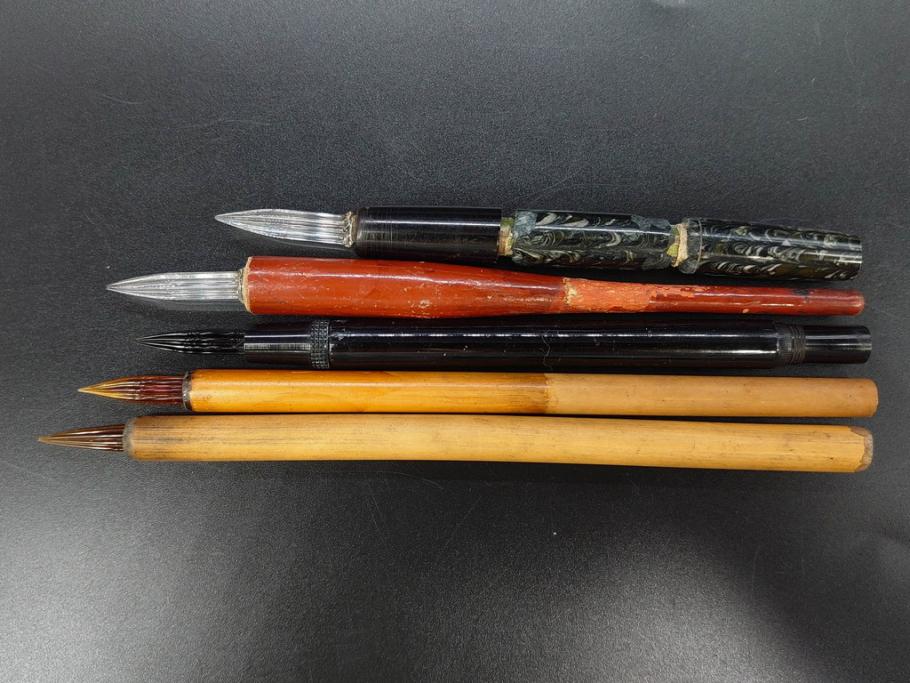 昭和初期～昭和中期　ガラスペン　ペン皿　ペン先　インク壺　筆巻　インクペンなどまとめてセット(硝子ペン、トレー、トレイ、文房具、アオイガラスペン、葵文具製作所、替先、タマペン、日本字ペン、タチカワ、ゼブラ、インク壷、インク入れ、インキ、小物入れ)(R-083039)