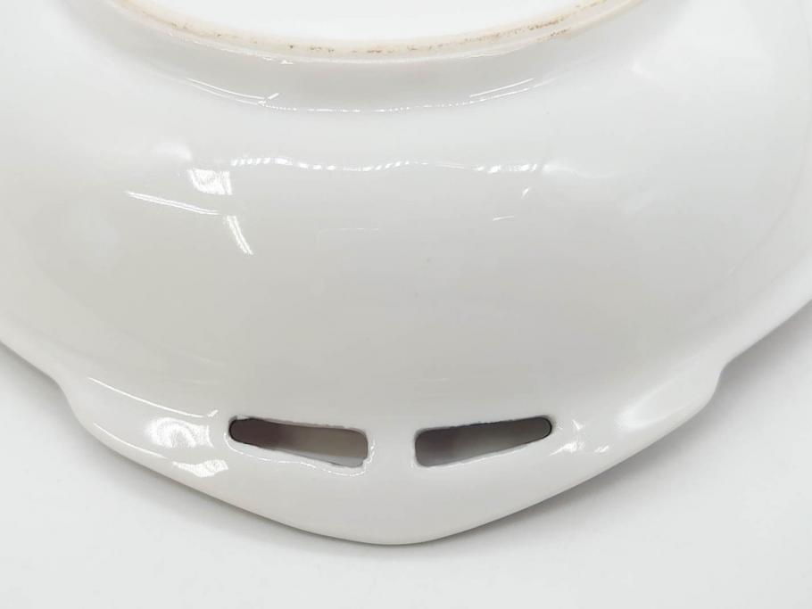 オールドノリタケ　NORITAKE　ラスター彩　金彩　ハンドル付　食卓を彩る華やかなボウル3点セット(風景、花、蝶、ハンドペイント、プレート、深皿、洋食器)(R-083047)