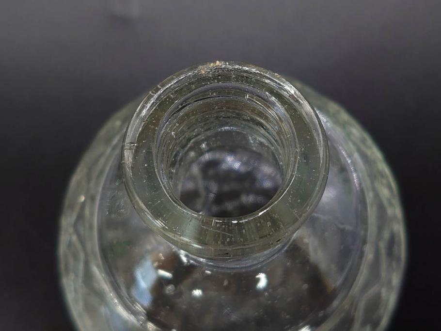 当時物　醤油差し　プレスガラス　時代を重ねた趣あるガラス瓶5点セット(オリンピック、五輪、醤油瓶、しょうゆ差し、調味料入れ、ソース、硝子、和ガラス)(R-082896)