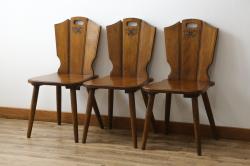 中古　希少な絶版品!!　カリモク家具(karimoku)　ルスティック(RUSTIC)　オーク材　カントリースタイルの空間づくりにおすすめなダイニングチェア3脚セット(板座チェア、椅子、イス、バラ売り可能)(R-075947)