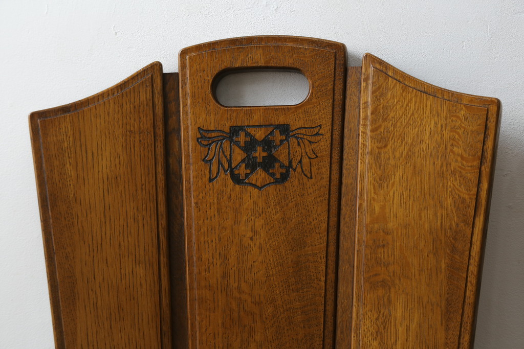 中古　希少な絶版品!!　カリモク家具(karimoku)　ルスティック(RUSTIC)　オーク材　カントリースタイルの空間づくりにおすすめなダイニングチェア3脚セット(板座チェア、椅子、イス、バラ売り可能)(R-075947)