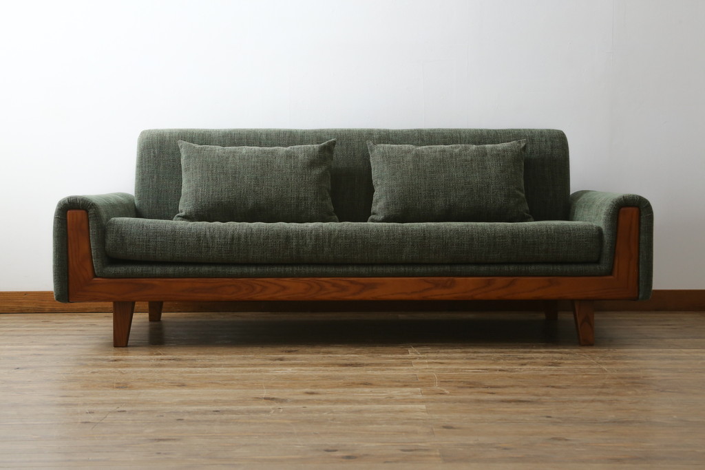 中古　美品　ACME Furniture(アクメ ファニチャー)　 WINDAN SOFA(ウィンダンソファ)　ファブリックに包まれた木のフレームが珍しい2.5人掛けソファ(2P、2.5P、3P、2人掛け、2.5人掛け、3人掛け)(定価約23万円)(R-081932)