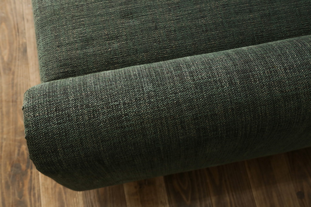 中古　美品　ACME Furniture(アクメ ファニチャー)　 WINDAN SOFA(ウィンダンソファ)　ファブリックに包まれた木のフレームが珍しい2.5人掛けソファ(2P、2.5P、3P、2人掛け、2.5人掛け、3人掛け)(定価約23万円)(R-081932)
