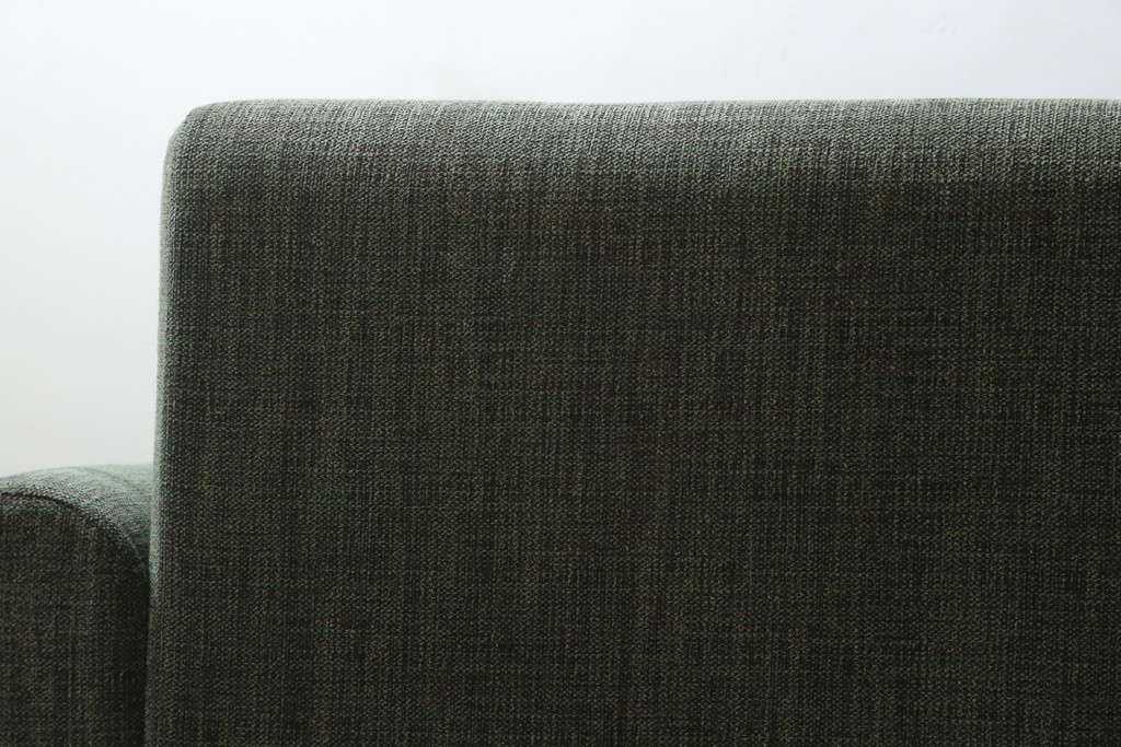 中古　美品　ACME Furniture(アクメ ファニチャー)　 WINDAN SOFA(ウィンダンソファ)　ファブリックに包まれた木のフレームが珍しい2.5人掛けソファ(2P、2.5P、3P、2人掛け、2.5人掛け、3人掛け)(定価約23万円)(R-081932)