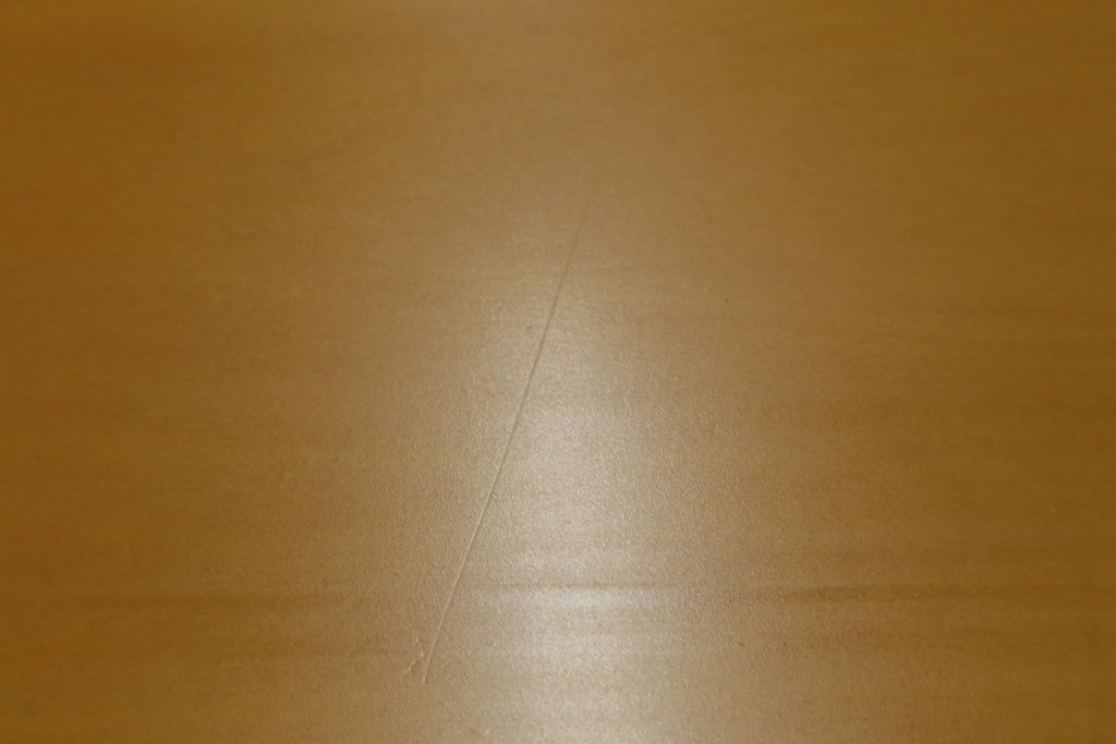 中古　イタリア　arflex(アルフレックス)　BONTE(ボンテ)　Cini Boeri(チニ・ボエリ)デザイン　シンプルながらスタイリッシュな佇まいが魅力の6人掛けダイニングテーブル(4人掛け、作業台、食卓)(定価約28万円)(R-068584)