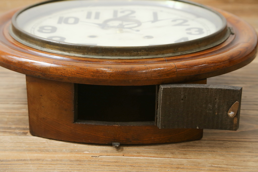 和製アンティーク　明治大正期　愛知県時計製造共同組合(AICHIKEN CLOCK-MAKERS' UNION'S MARK) シンプルな丸いフォルムのレトロな掛け時計(古時計、柱時計)(R-082071)