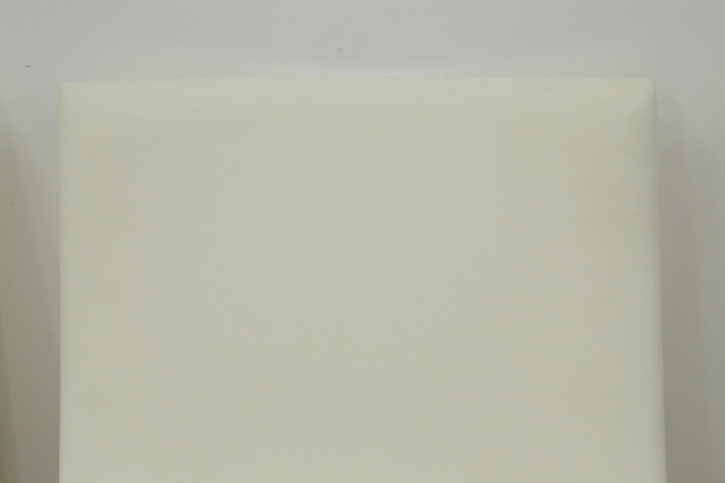 中古　短期展示品　Cassinaixc.(カッシーナイクスシー)　IXC. R&D(イクスシー.R&D)　LINE(ライン)　ウルトラスエード(ULTRASUEDE)　Eランク　シンプルですっきりとした佇まいが魅力のダイニングチェア6脚セット(椅子、イス、アームレスチェア、店舗什器)(定価6脚で約46万2千円)(R-069800)