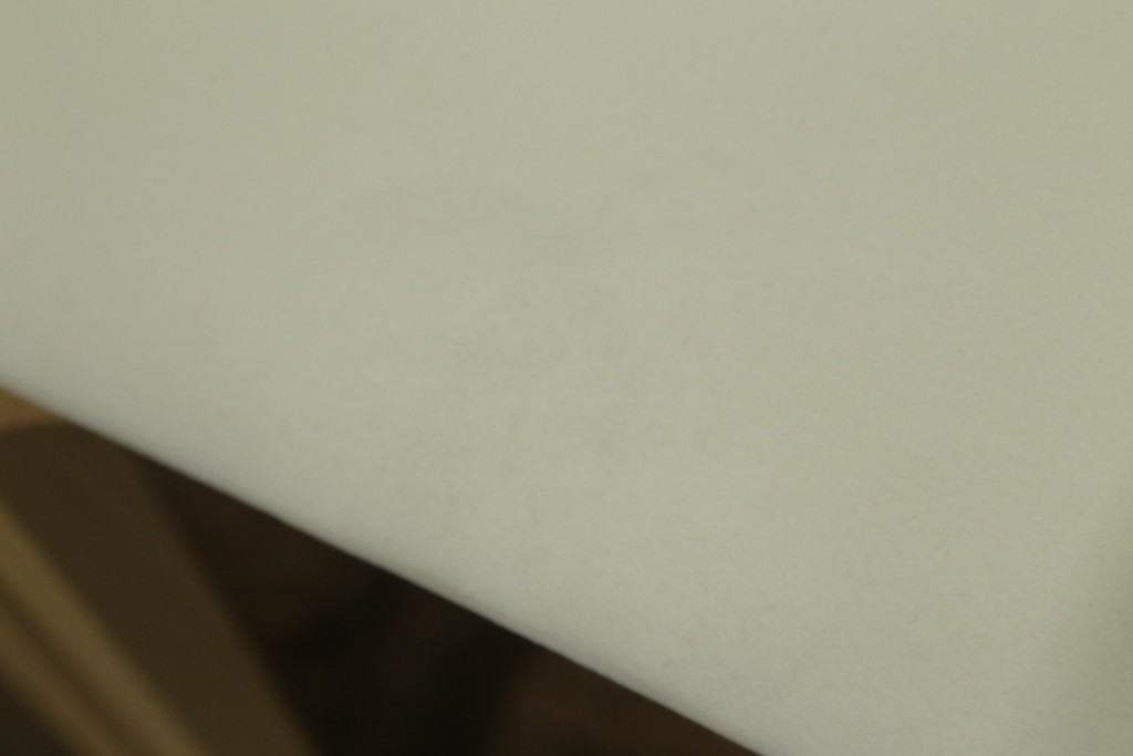 中古　短期展示品　Cassinaixc.(カッシーナイクスシー)　IXC. R&D(イクスシー.R&D)　LINE(ライン)　ウルトラスエード(ULTRASUEDE)　Eランク　シンプルですっきりとした佇まいが魅力のダイニングチェア6脚セット(椅子、イス、アームレスチェア、店舗什器)(定価6脚で約46万2千円)(R-069800)