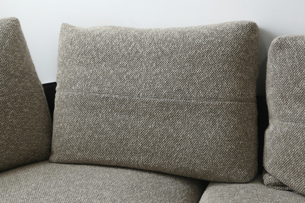 中古　超美品!!　展示品　arflex(アルフレックス)　BRERA(ブレラ)　Sergio Brioschiデザイン　クッション付き!!　モダンで洗練されたデザインが光るコーナーソファ(185L・180PL、カウチソファ、ペニンシュラ、L字型、3人掛け、4人掛け、トリプルソファ、レザー、牛革、XDA)(定価約312万円)(R-082993)