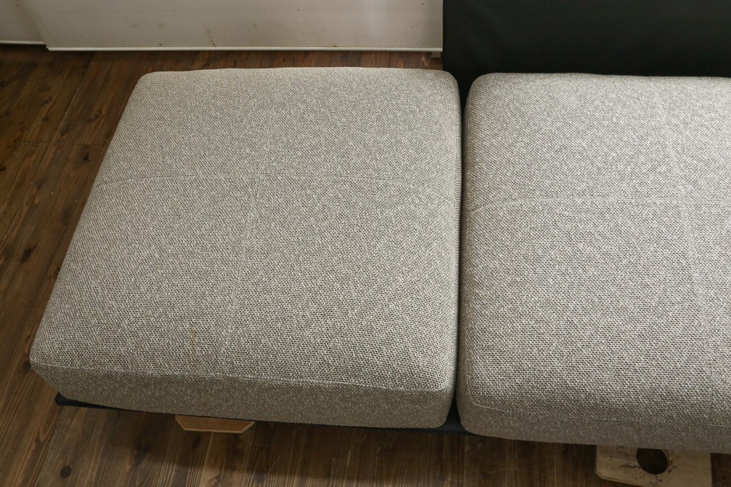 中古　超美品!!　展示品　arflex(アルフレックス)　BRERA(ブレラ)　Sergio Brioschiデザイン　クッション付き!!　モダンで洗練されたデザインが光るコーナーソファ(185L・180PL、カウチソファ、ペニンシュラ、L字型、3人掛け、4人掛け、トリプルソファ、レザー、牛革、XDA)(定価約312万円)(R-082993)