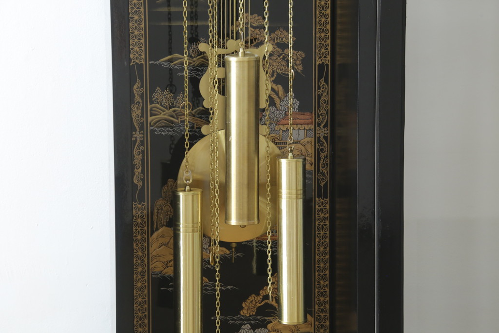 中古　高級品!!　オリエンタルデザイン　ドイツ製ムーブメント　黒塗りに金蒔絵風の絵柄が美しいホールクロック(時計台、振り子時計、ディスプレイ)(R-082944)
