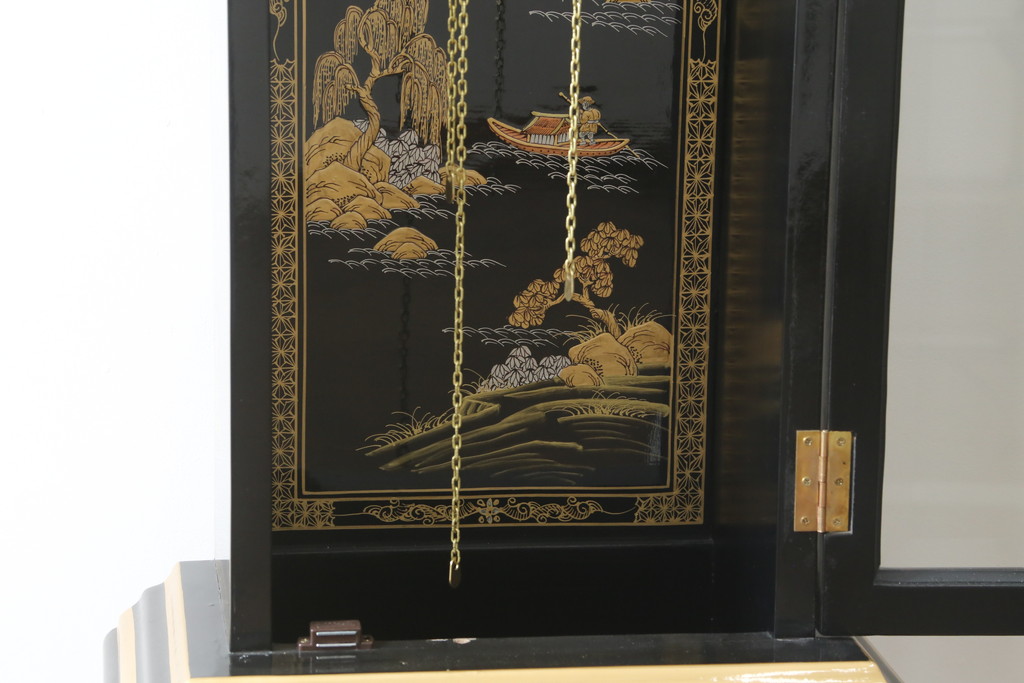 中古　高級品!!　オリエンタルデザイン　ドイツ製ムーブメント　黒塗りに金蒔絵風の絵柄が美しいホールクロック(時計台、振り子時計、ディスプレイ)(R-082944)