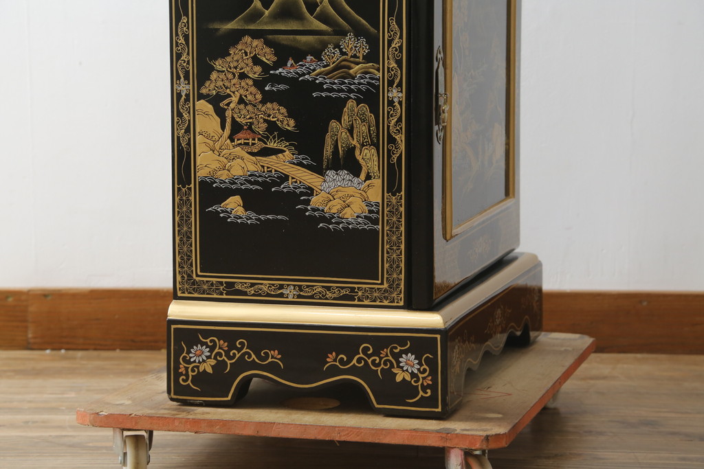 中古　高級品!!　オリエンタルデザイン　ドイツ製ムーブメント　黒塗りに金蒔絵風の絵柄が美しいホールクロック(時計台、振り子時計、ディスプレイ)(R-082944)