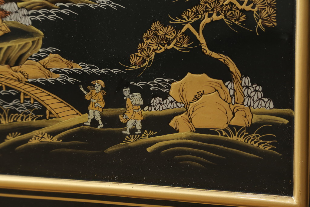 中古　高級品!!　オリエンタルデザイン　ドイツ製ムーブメント　黒塗りに金蒔絵風の絵柄が美しいホールクロック(時計台、振り子時計、ディスプレイ)(R-082944)