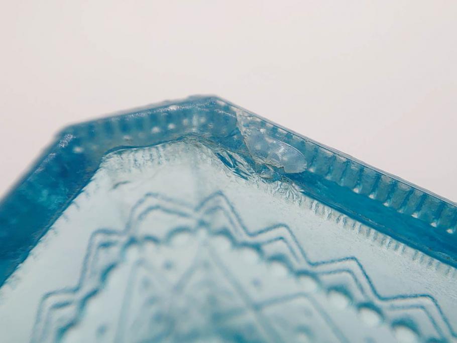 大正～昭和初期　菓子型　ギヤマン　涼やかな雰囲気の小鉢3点セット(深皿、深鉢、和ガラス、硝子)(R-083030)