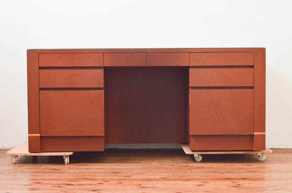中古　オーダー家具　重厚な佇まいが魅力的な両袖デスク(机、ワークデスク、在宅用、在宅ワーク用)(定価約70万円)(R-074238)