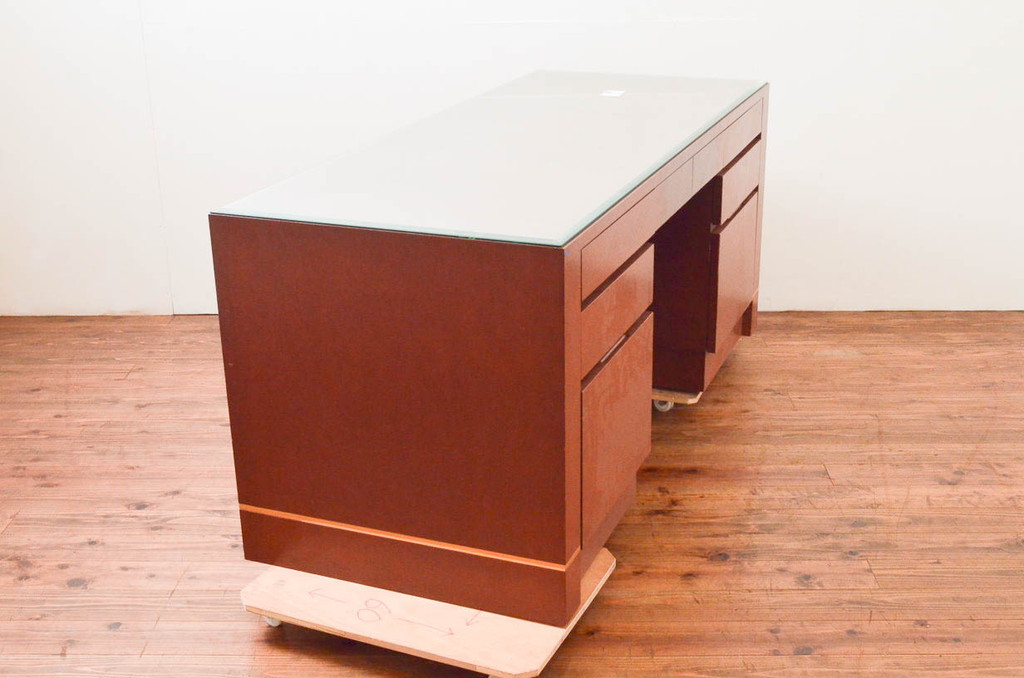 中古　オーダー家具　重厚な佇まいが魅力的な両袖デスク(机、ワークデスク、在宅用、在宅ワーク用)(定価約70万円)(R-074238)
