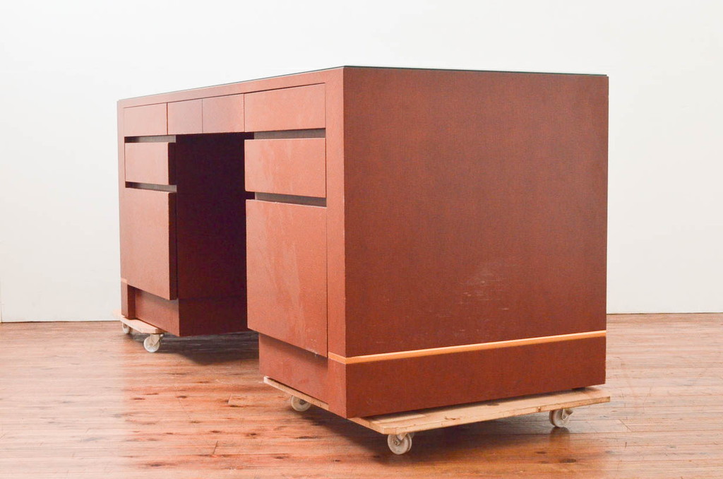 中古　オーダー家具　重厚な佇まいが魅力的な両袖デスク(机、ワークデスク、在宅用、在宅ワーク用)(定価約70万円)(R-074238)