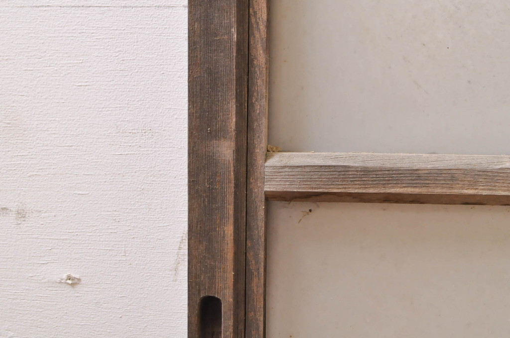 アンティーク建具　経年を感じさせる古い木味のガラス窓2枚セット(引き戸、ガラス戸)(R-068264)