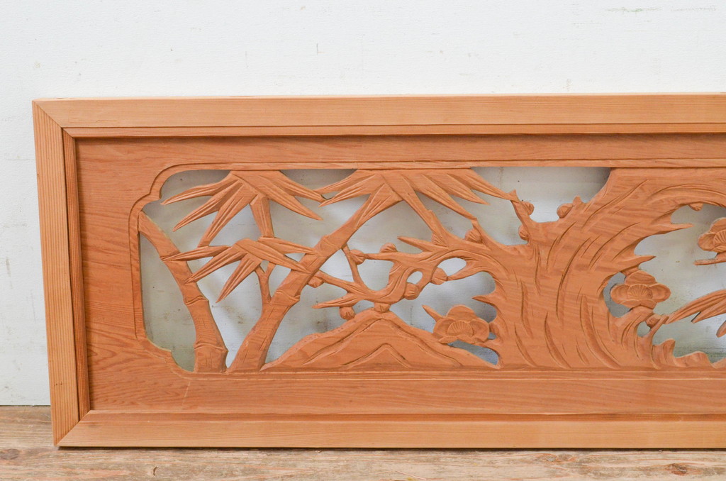 アンティーク建具　和の雰囲気を高める梅と竹の彫刻欄間1枚(明り取り、明かり取り)(R-069366)